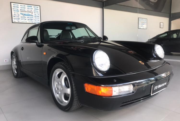 PORSCHE 964,  preta