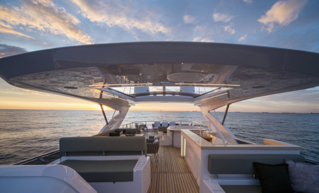 barco Super yacht 95pés. Intermarine