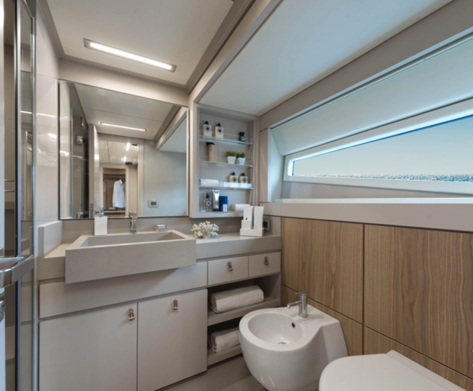 barco Super yacht 95pés. Intermarine