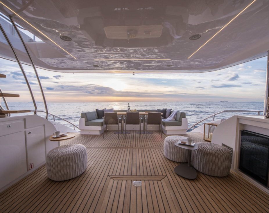 barco Super yacht 95pés. Intermarine