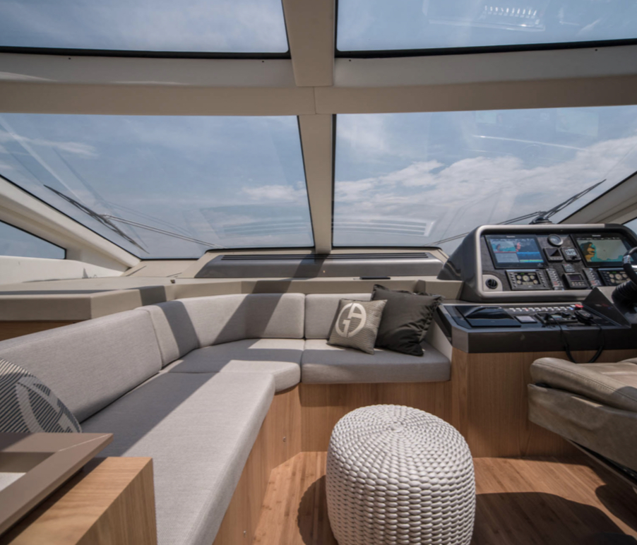 barco Super yacht 95pés. Intermarine