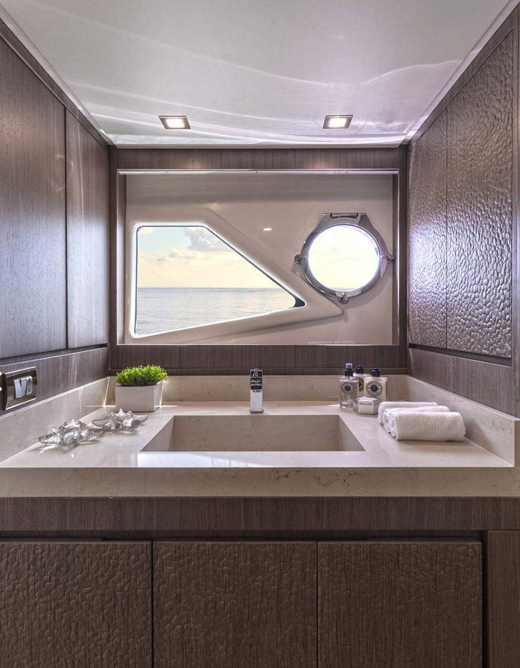 Barco 66 FLYBRIDGE Intermarine