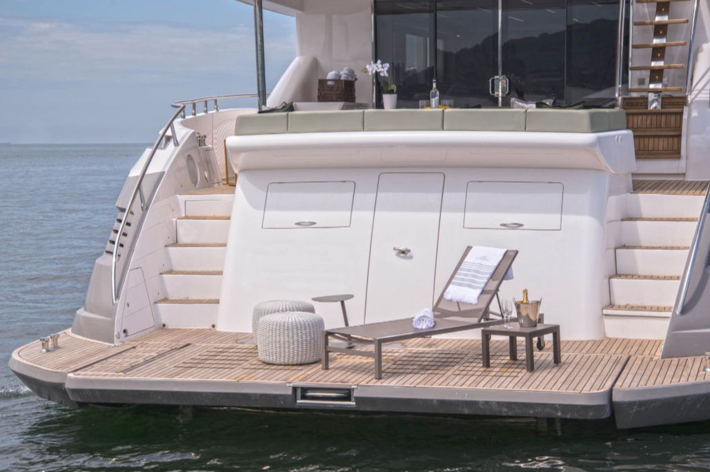 barco Super yacht 95pés. Intermarine